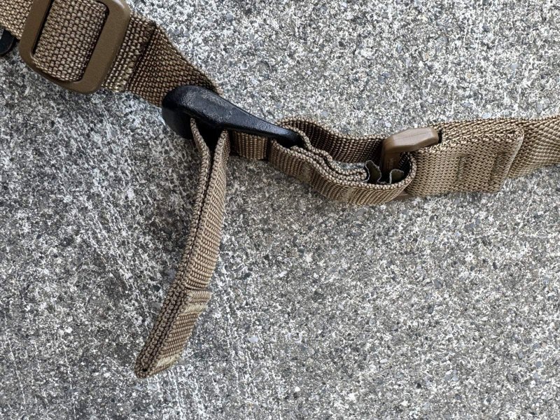 画像2: 米海兵隊放出品 TAC SHIELD 2N1 PADDED  ウォーリアー スリング  MEU RECON MARSOC (2)