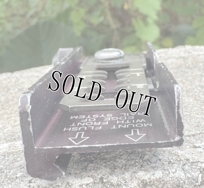 画像8: 米軍実物 KNIGHTS ARMAMENT  M203 グレネードランチャー用照準器   (8)