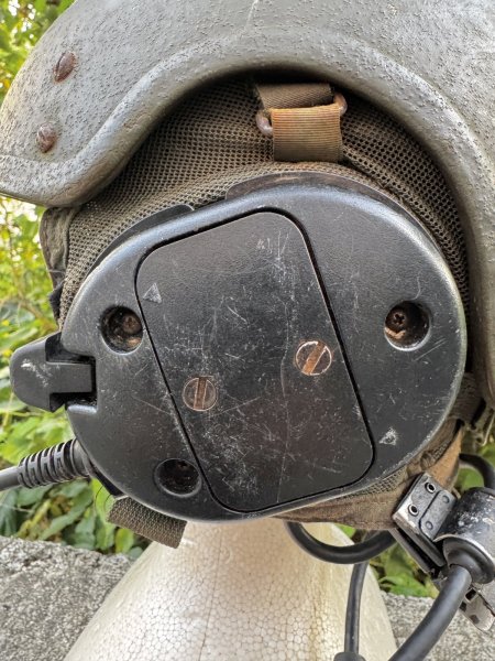 米軍実物 CVC ヘルメット HELMET COMBAT VEHICLE CREWMANS DH-132B