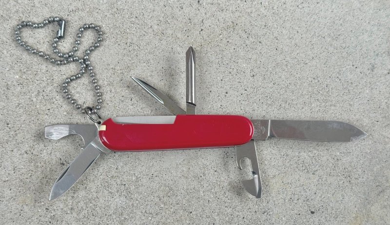 画像1: 米軍放出品 VICTORINOX (ビクトリノックス) アーミーナイフ (1)