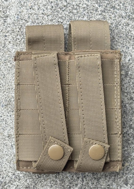 画像3: 米軍放出品 CONDOR ポーチ 9mm ダブル マガジンコヨーテ (3)