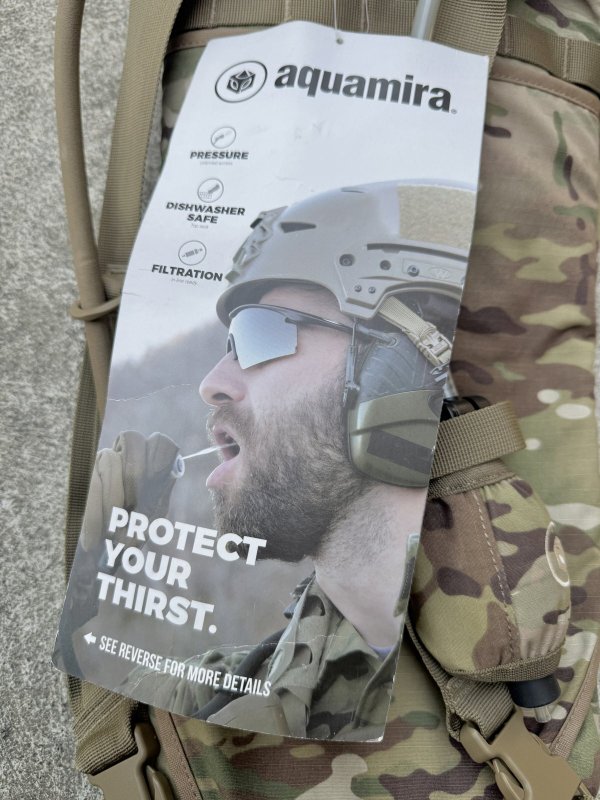 画像4: 米軍放出品 Aquamira Guardian Tactical   ハイドレーション システム (4)