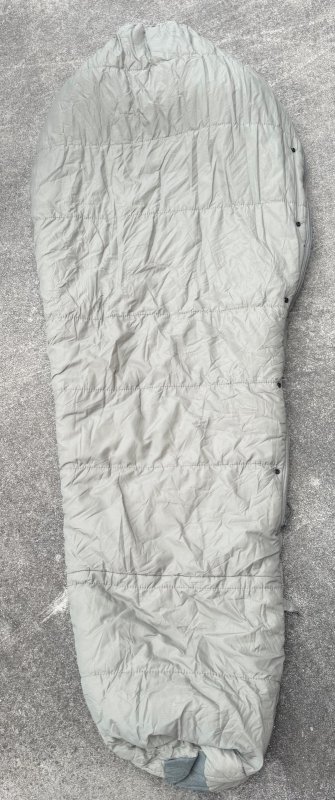 画像3: 米軍実物 モジュラースリーピングバッグ 2点セット (3)