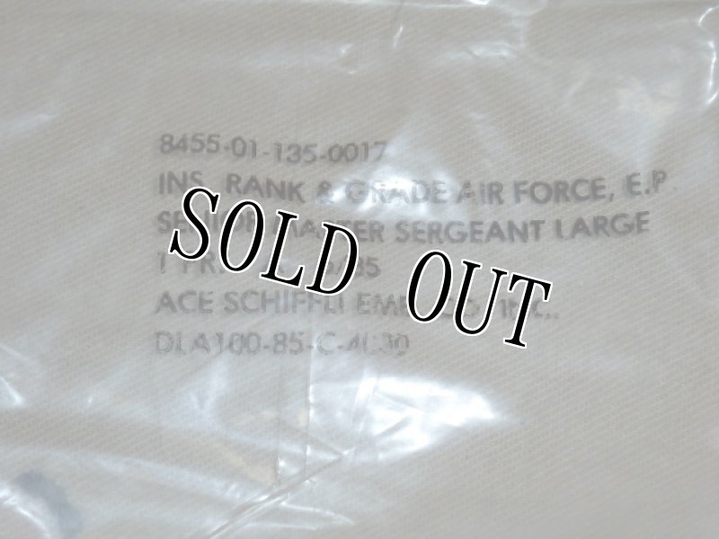 画像2: 米軍放出品.U,S,A,F,階級章 (2)