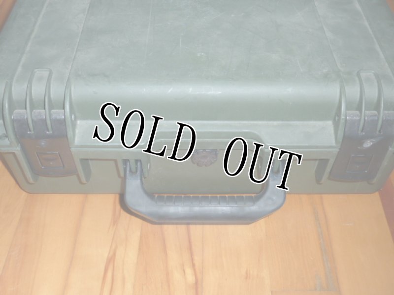 画像2: 米軍放出品.STORM  CASE　OD (2)