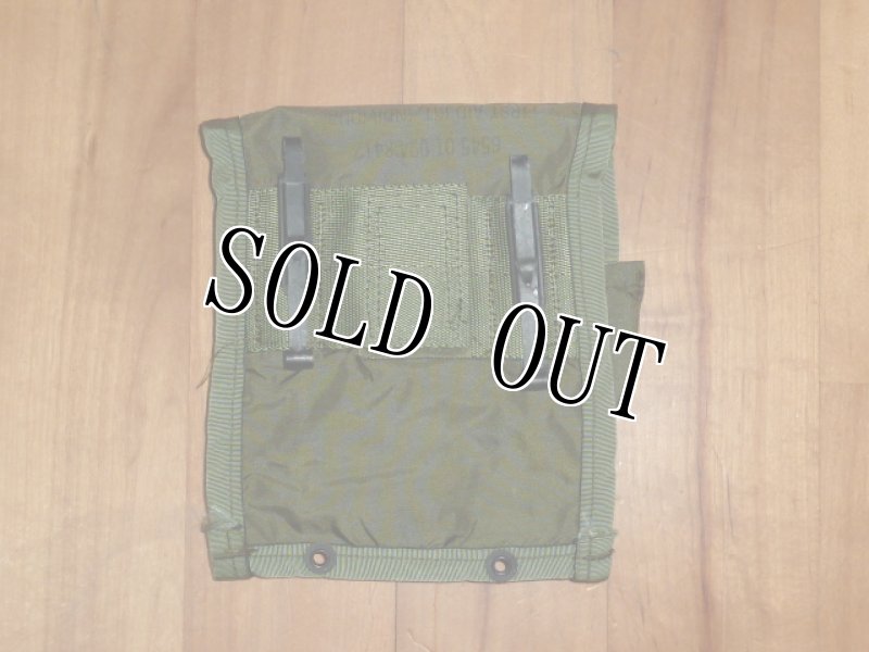 画像2: 米軍実物 ファーストエイドキットポーチ (2)