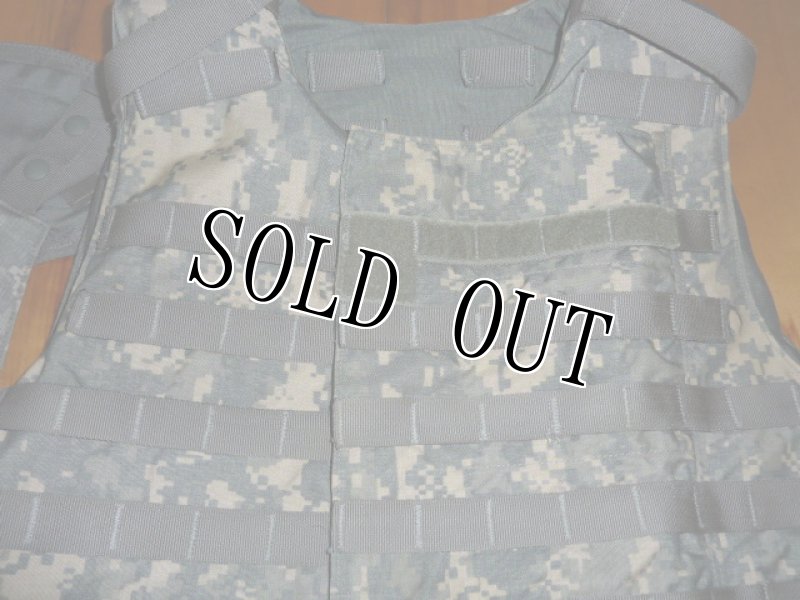 画像2: 米軍放出品,ACU　ボディーアーマーセット (2)