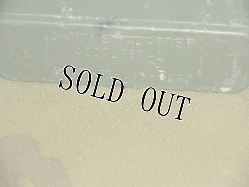 画像5: 米軍放出品.2-WIRE ADAPTER (5)