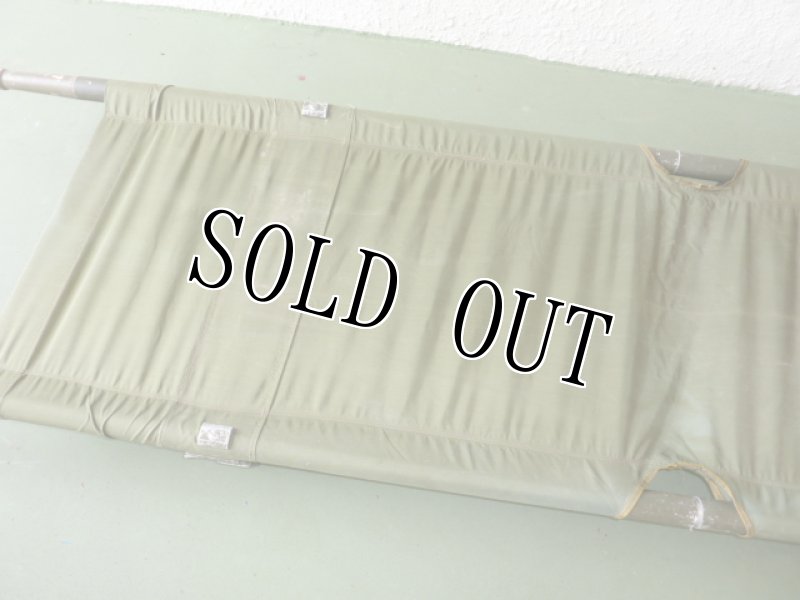 画像2: 米軍実物.U,S,折りたたみ担架（ストレッチャー） (2)