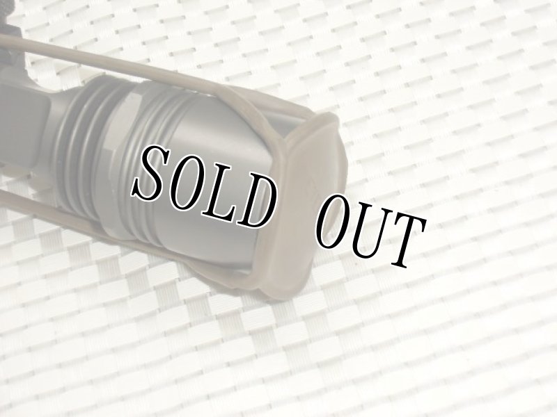 画像4: 米軍放出品  EYEPIECE ライト レンズ キャップ (4)