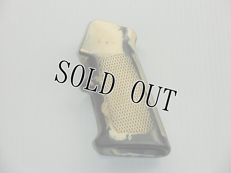 画像2: 米軍放出品, M16 M4 グリップ (2)