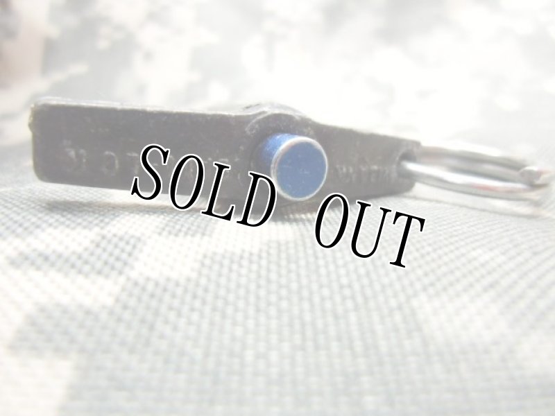 画像3: 米軍実物. Remove Before Flight　戦闘機.安全装置.フラッグ　ピン (3)