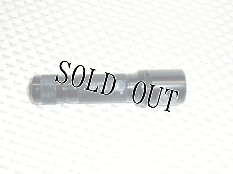 画像3: 米軍放出品　SUREFIRE タクティカル ライト　６P LED (3)