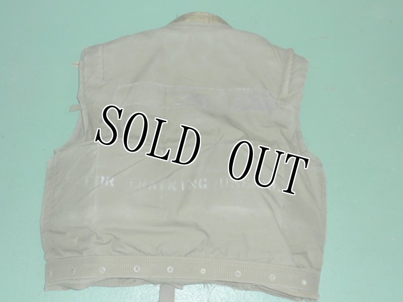 画像2: 米軍放出品,M-1955　ボディーアーマー　M (2)