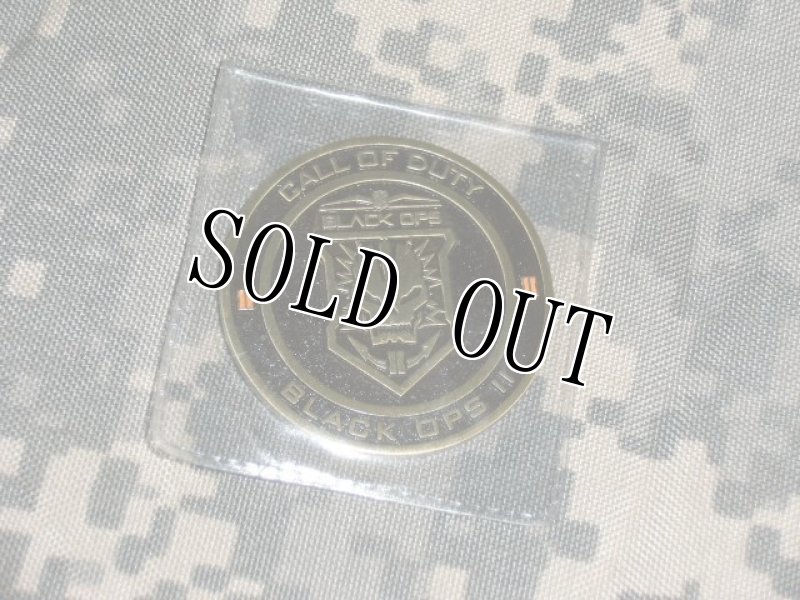 画像1: 米軍放出品,CALL OF DUTY　IIメダル (1)
