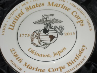 画像1: 米軍放出品，U,S,MARINE,　2013　記念皿　バースデー
