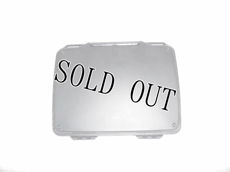 画像2: 米軍放出品.ペリカンケース　iPad用１０７５ハードバックケース (2)