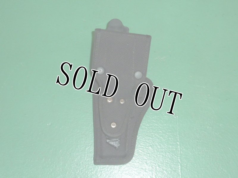 画像2: 米軍放出品,ビアンキ社製  右利き ベルトホルスター  (2)