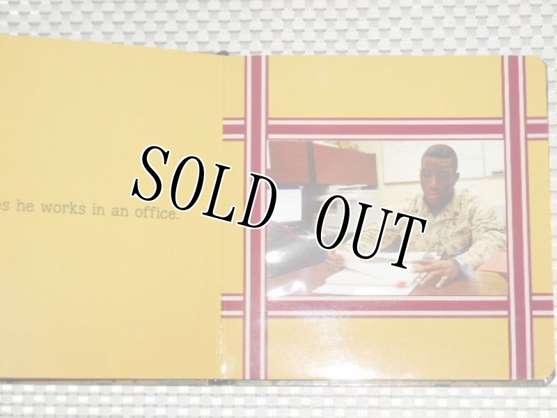 画像3: 米軍放出品.US MARINES ピクチャー BOOKS (3)