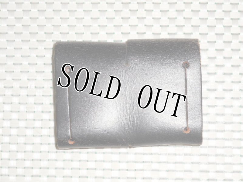 画像2: 米軍放出品, ダブルマガジン.本革ホルスター  (2)