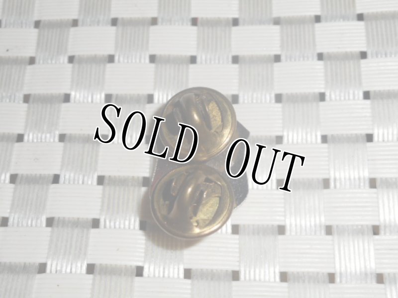 画像2: 米軍実物 1st Medical Brigade Lapel Pin (2)