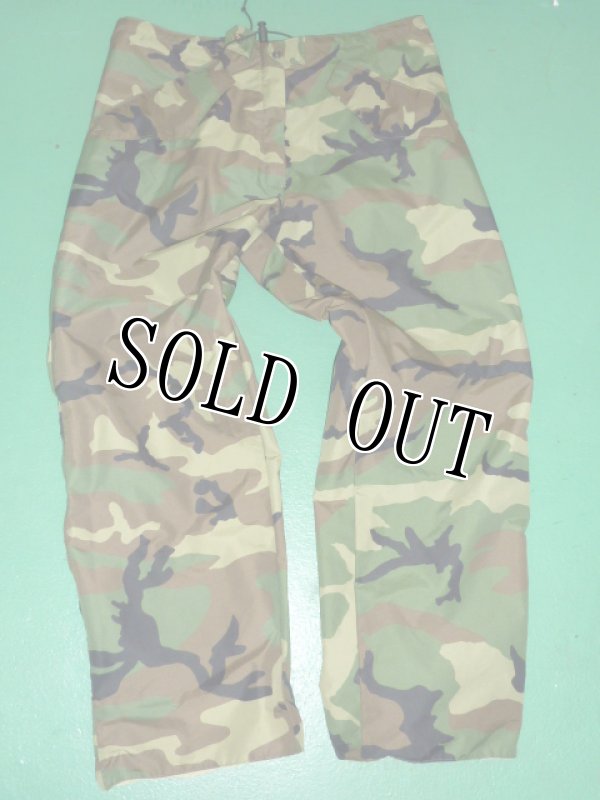 画像3: 米軍放出品,迷彩 リバーシブルレインパンツ M-R (3)