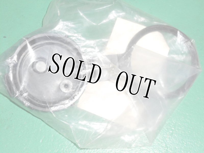 画像3: 米軍実物,　Plastic　Jerry Can, Military Water Can　BLACK　 Cap (3)