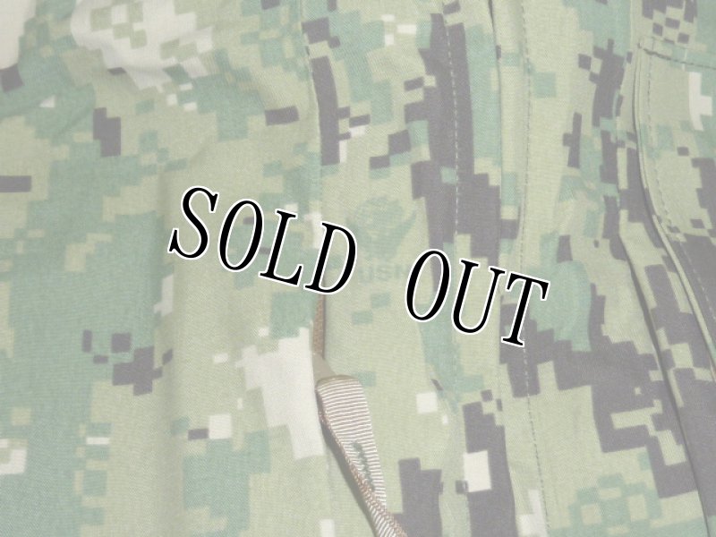 画像4: 米軍実物,US NAVY　NWU GORE-TEX　ゴアテックスパーカー　S-R (4)