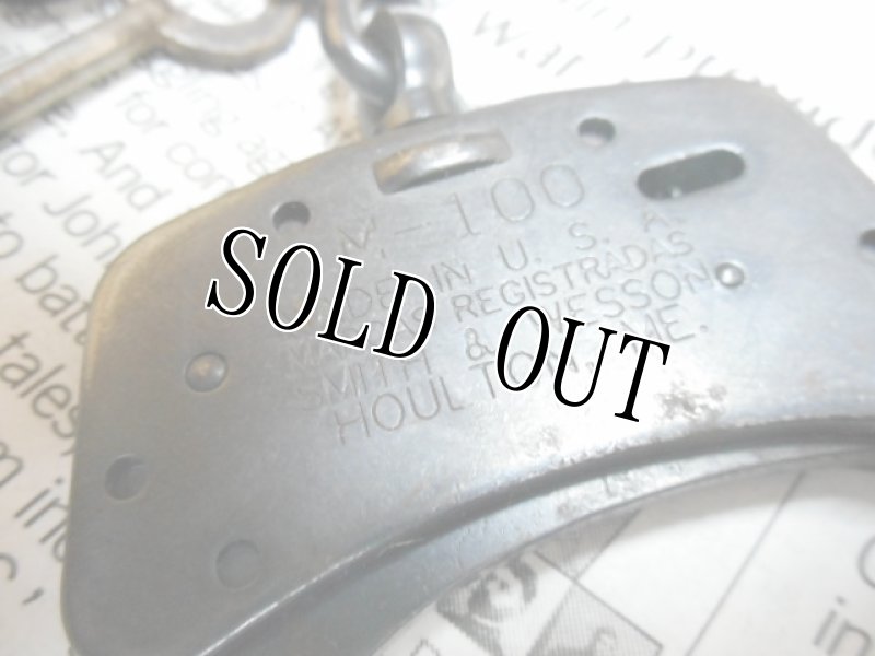 画像3: 米軍放出品 スミス&ウェッソン  手錠 ハンドカフ Model 100 (3)