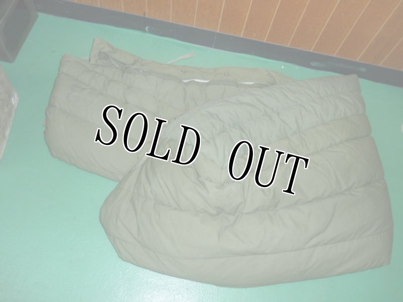 画像2: 米軍放出品.EXTREME COLD スリーピングバッグ (2)