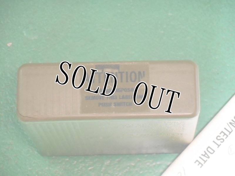 画像4: 米軍放出品　PRC-119 SINGCARS RADIO BATTERIE BA-5590/U (4)