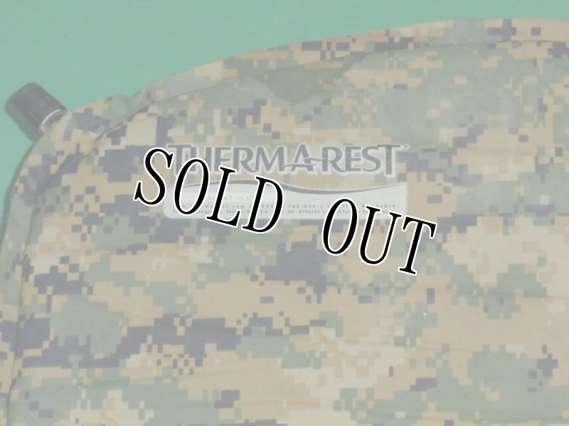 画像2: 米軍放出品,THERMAREST　マット (2)