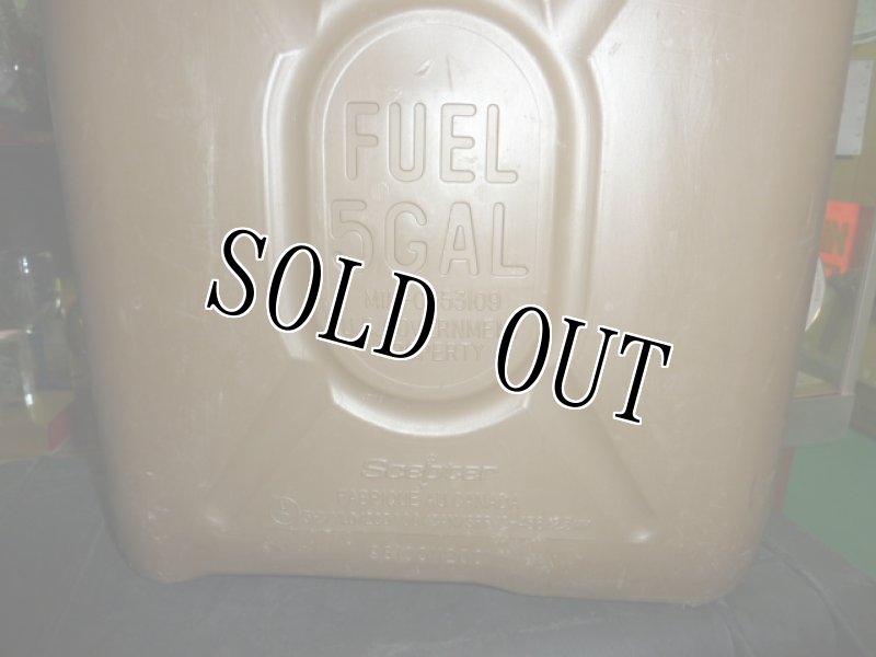 画像4: 米軍放出品,Scepter Military Fuel Gas Can (プラスチック) (4)