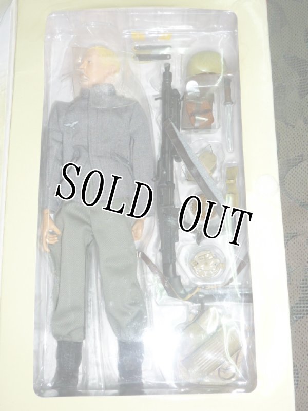画像4: 米軍放出品.ドラゴン1/6 WW.II ドイツ軍 第1降下猟兵師団 降下猟兵 "グスタフ・バイエル" モンテ・カッシーノ 1944 (4)