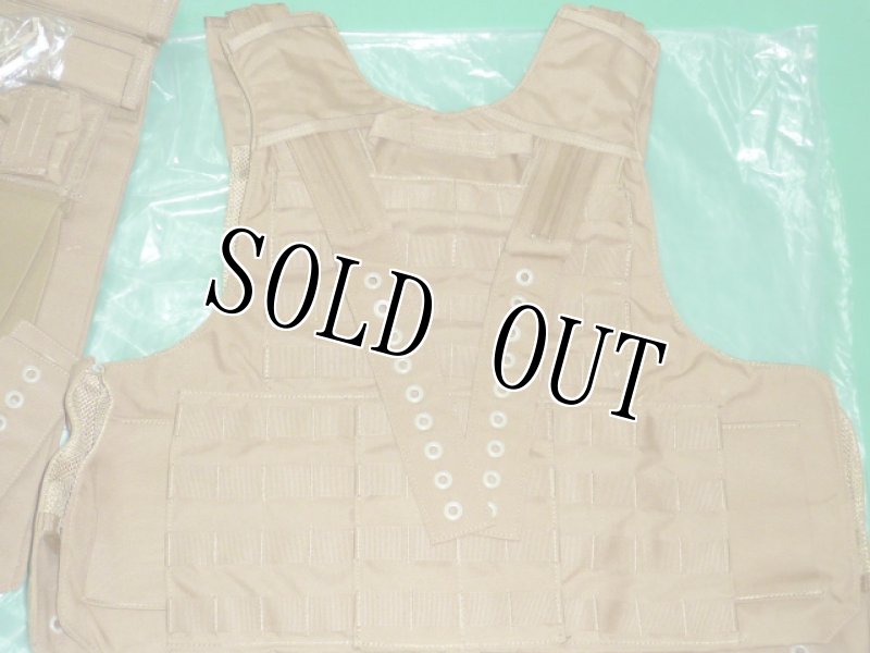 画像2: 米軍実物,イーグル リリーサブルアーマーベスト M (2)