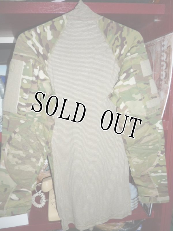 画像2: 米軍実物,MASSIF マルチカム コンバットシャツ XS (2)