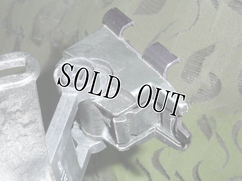 画像8: 米軍放出品,PVS ナイトビジョン マウントパーツ (8)