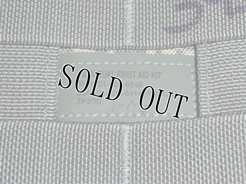 画像4: 米軍実物,INDIVIDUAL FIRST AID KIT ポーチ (4)