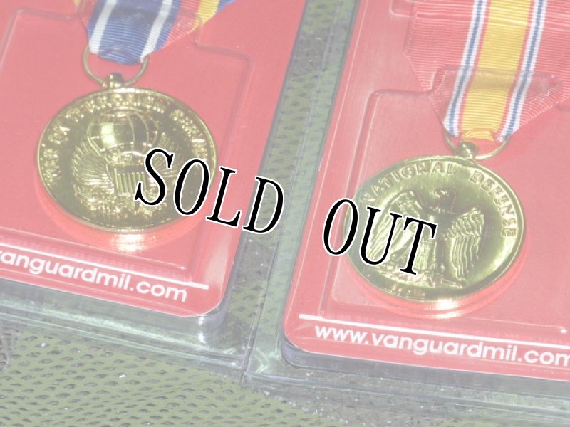 画像3: 米軍放出品,対テロ戦争従軍記章 国防従軍章 2個セット (3)