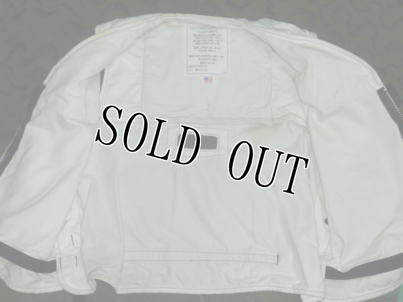 画像3: 米軍放出品,LIFE RESERVER VEST　ホワイト　L (3)