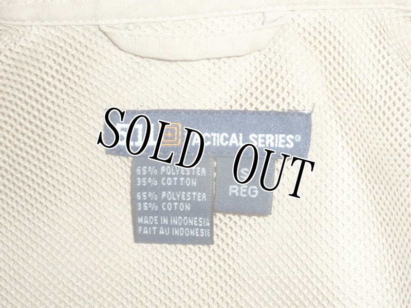 画像4: 米軍放出品 5.11タクティカル  TACLITE PRO ロングスリーブシャツ S (4)