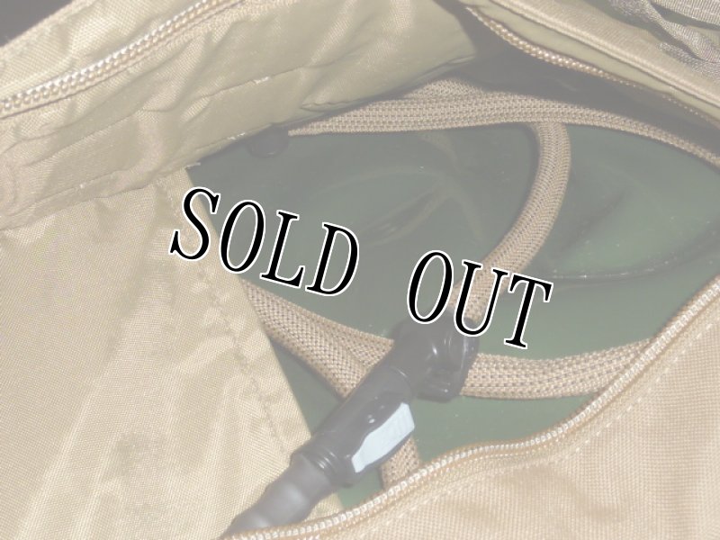 画像4: 米軍放出品,ソース社 タクティカル ハイドレーション システム 25L (4)