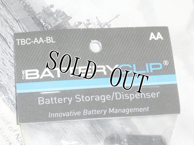 画像3: 米軍放出品 バッテリー・クリップAAバッテリーディスペンサー(ブラック) (3)