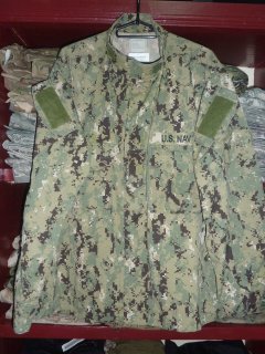 米軍実物,US NAVY, 迷彩パンツ TYPEIII L-L NWU.（NAVY）