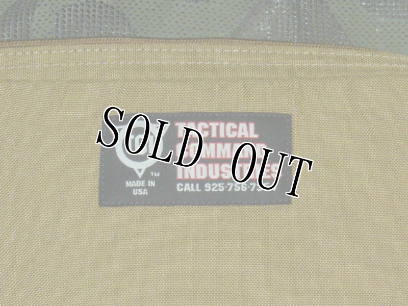 画像2: 米軍放出品 Tactical Command Industries ヘッドホン ポーチ(中) (2)