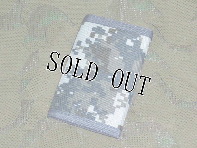 画像8: 米軍放出品　U.S.NAVY　(NWU)　ナイロンウォレット (8)