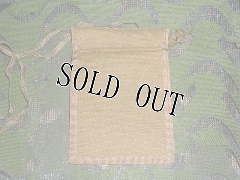 画像2: 米軍放出品 SOC パスポート ID ウォレット ネックホルダー (2)