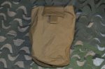 画像1: 米軍放出品　ATS Roll-Up Dump Pouch- Molle　 (1)