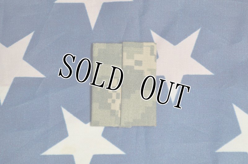 画像2: 米軍実物 U.S.NAVY ACU ゴア  階級章(PO3) (2)