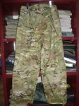 画像2: 米軍放出品.TRU-SPEC　TROUSERS,H20 ECWCS　マルチカム　M-R (2)